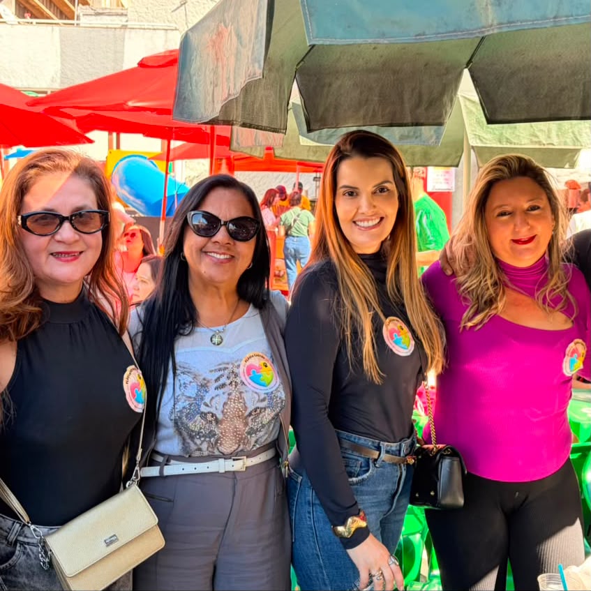 Flávia Castro na campanha — foto 7 de 16