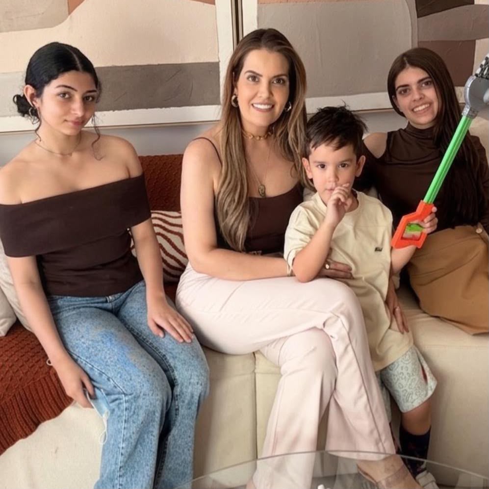 Flávia Castro na campanha — foto 8 de 16